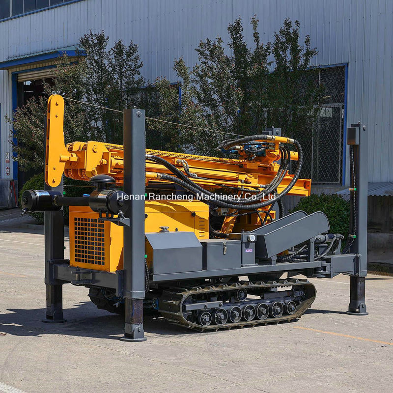 Ζεστή πώληση βάθος 200m Crawler τοποθετημένη μηχανή γεωτρήσεων νερού 58KW YuChai κινητήρας ντίζελ