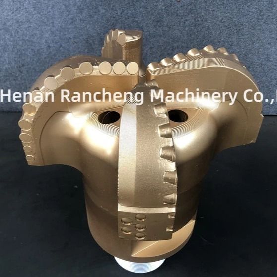 API 7-1 24 ιντσών χάλυβα σώμα PDC Bit για πετρέλαιο, αέριο και νερό γεώτρηση