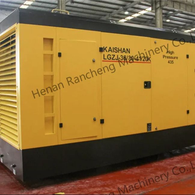 30bar κινούμενος κομπρεσέρ αέρα βίδα με 550HP Cu-mmins κινητήρα για βαθιά πηγή