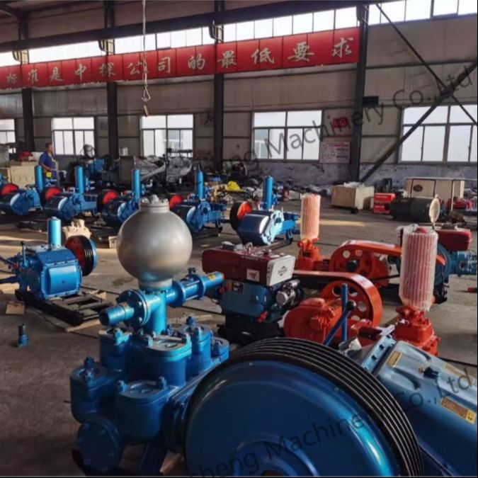 185KW ισχύς 7MPa μέγιστη πίεση αντλία λάσπης γεωτρήσεις για 1000m έργα πηγάδι βαθιάς νερού 7200kg