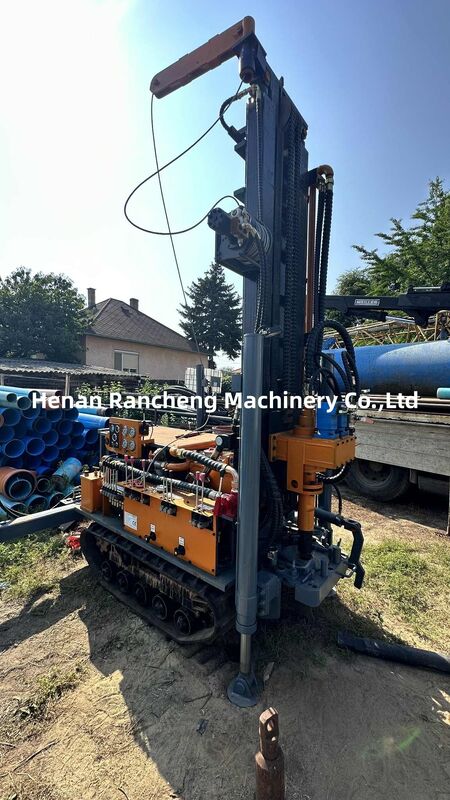 Μηχανή τρύπανσης πηγάδι ύδατος βάθους 180m 77.3KW Μηχανή Crawler Ρίγκ τρύπανσης πηγάδι ύδατος