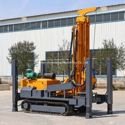 RCF300C Ρίγκερ γεωτρήσεις υδάτινων πηγών εξοπλισμένο με κινητήρα ντίζελ Yuchai 85 kW